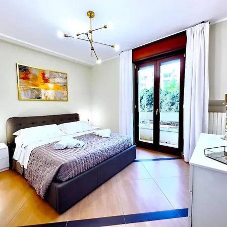Apartament 300 M From Old Town Very Finished, Free Parking Lecce